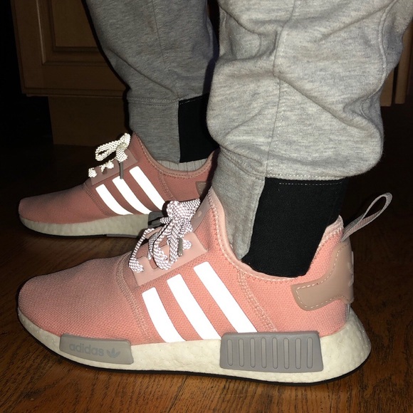adidas gazelle silver green womens ADIDAS NMD R1 Vapour Pink/Light Onix (BY3059)  Prime
